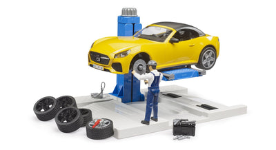 Bruder Bworld Car Service Center + Bruder Roadster, Vehículo Toy 62112 — image 1