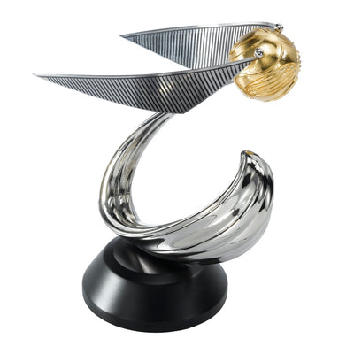 Noble Collection Figure The Harry Potter Snitch Dorada — image 1